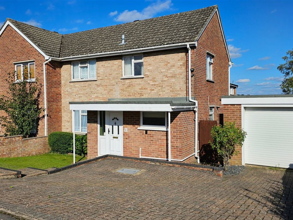 3 bed semidetached house for sale in Ashwood Drive, Newbury RG14 Zoopla