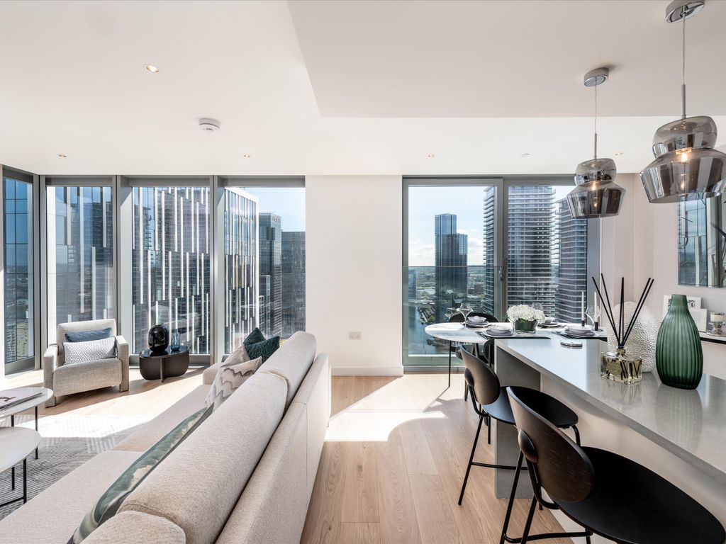 63.02 The Landmark Pinnacle, Westferry Road, Isle Of Dogs, London E14  