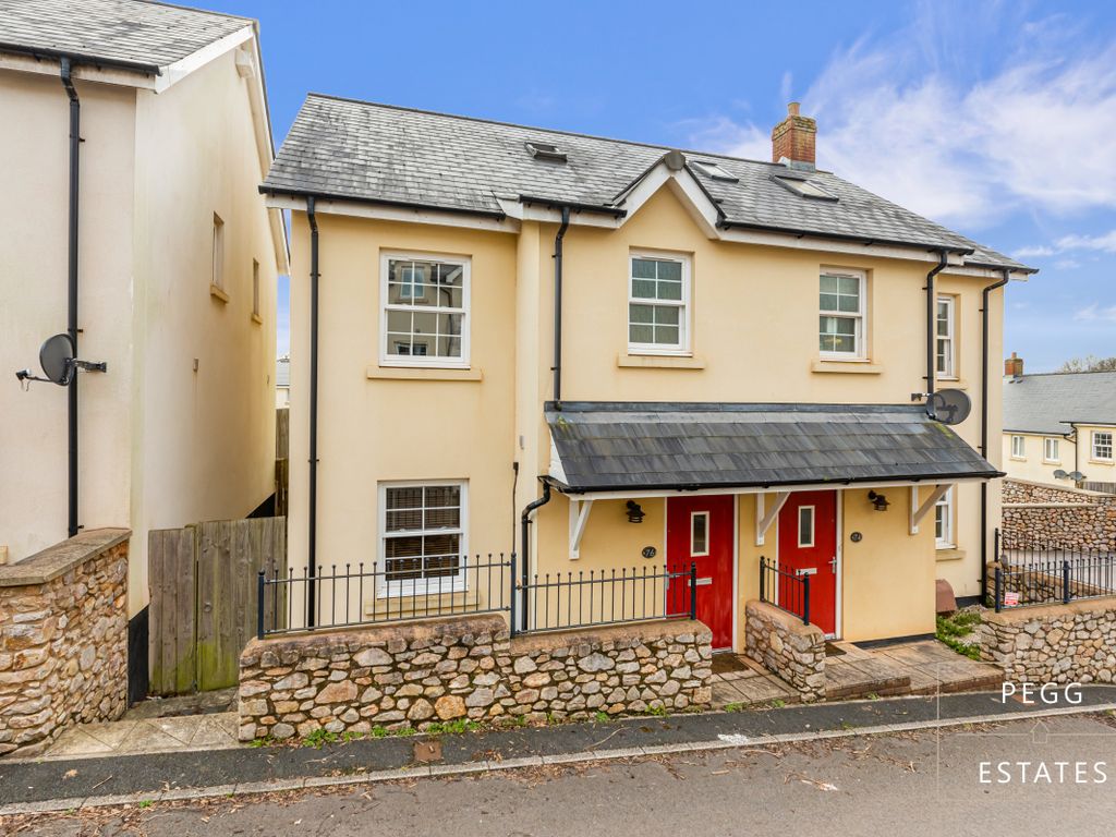 4 bed semidetached house for sale in Charles Road, Kingskerswell