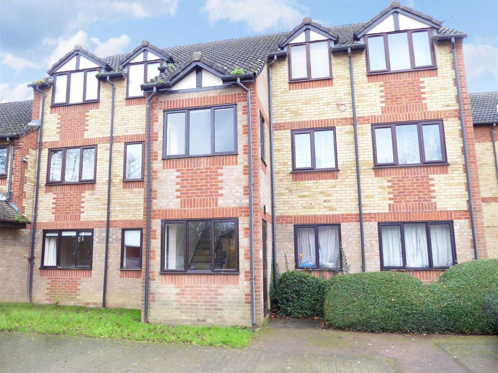 2 bed flat to rent in Longworth Close, Banbury OX16 Zoopla