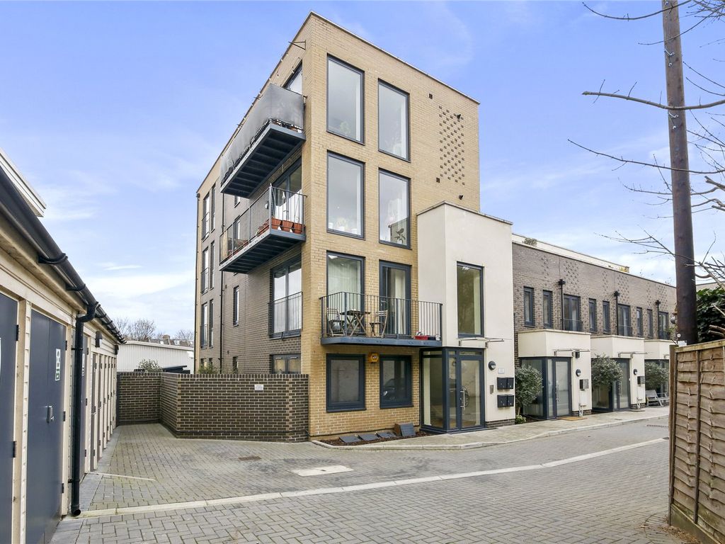 2 bed flat for sale in Hayes Mews, St Johns SE8 Zoopla
