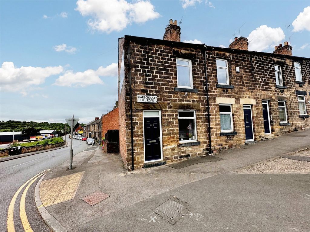 2 bed end terrace house for sale in Harborough Hill Road, Barnsley