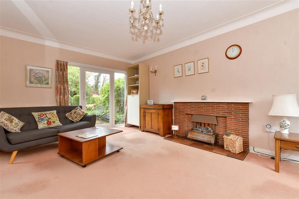 3 bed detached house for sale in Yarm Court Road, Leatherhead, Surrey