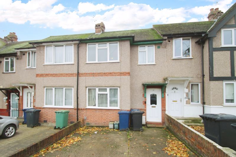 3 bed terraced house for sale in Berkeley Avenue, Greenford UB6, £