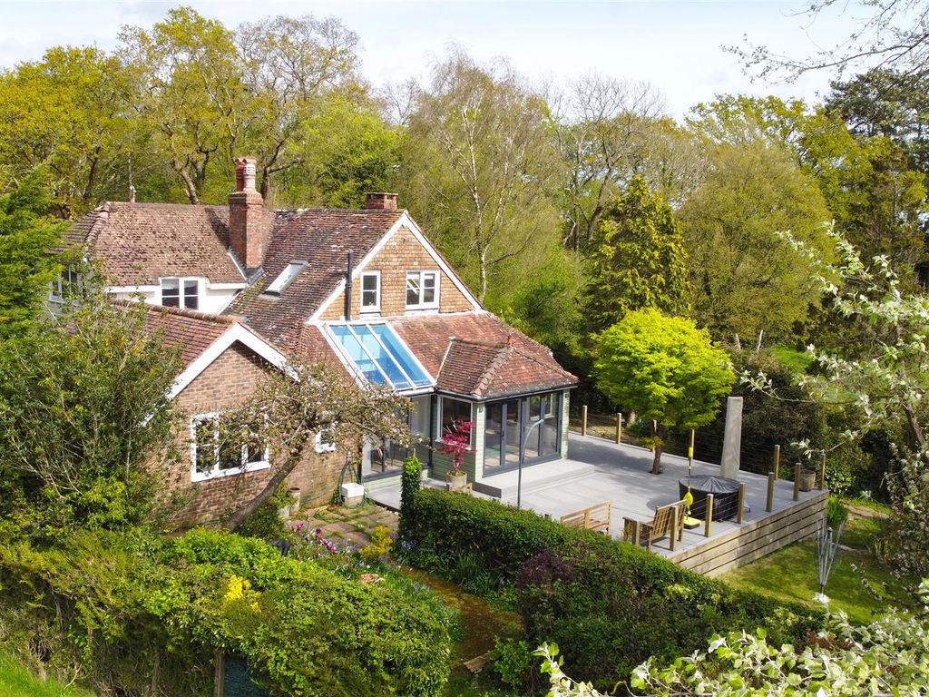 4 bed detached house for sale in Udimore Road, Broad Oak, Rye TN31, £
