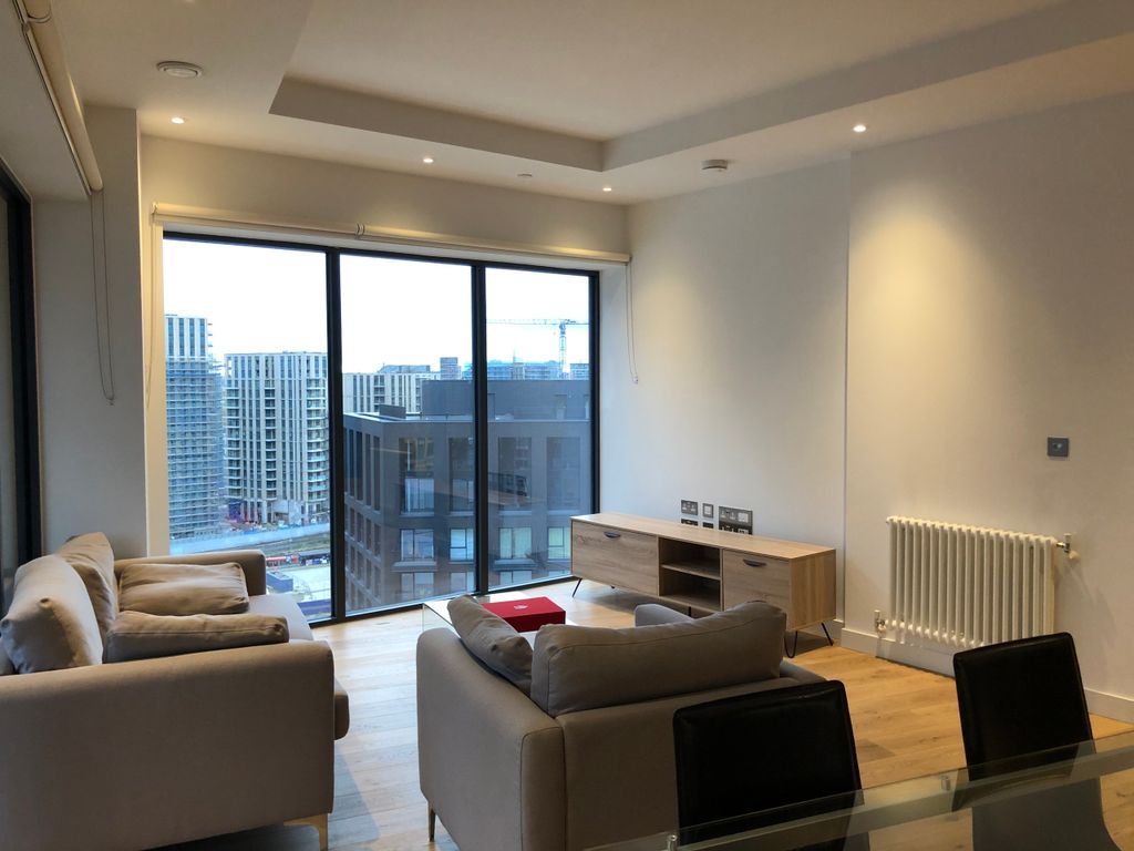 1 bed flat to rent in Modena House, London City Island, Canary Wharf