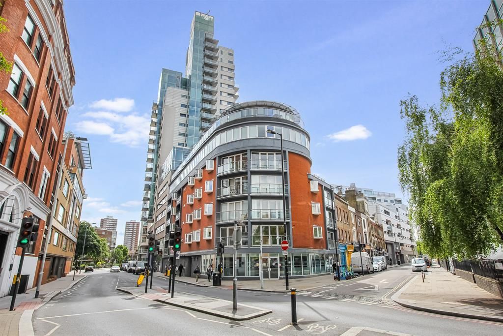 Long Lane London Brg SE1  