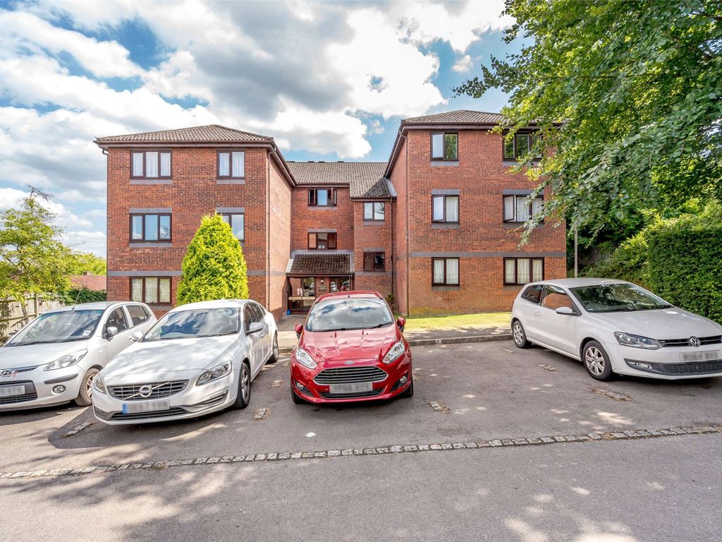 1 bed flat for sale in Rutland Street, High HP11 Zoopla