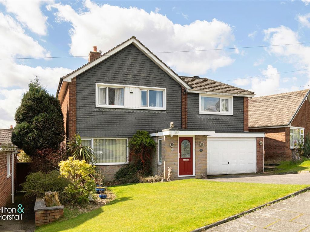 4 bed detached house for sale in Croasdale Avenue, Burnley BB10 Zoopla
