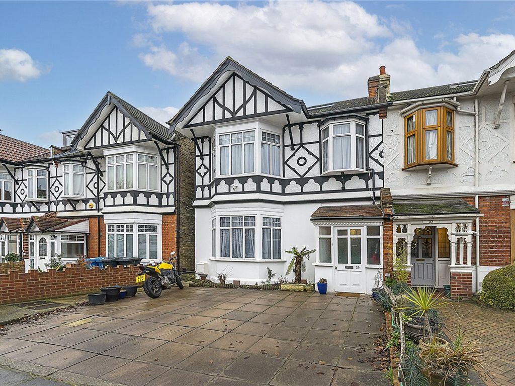 Loveday Road Ealing W13  