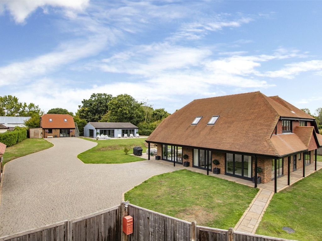 4 bed detached house for sale in Tenterden Road, Golford, Cranbrook