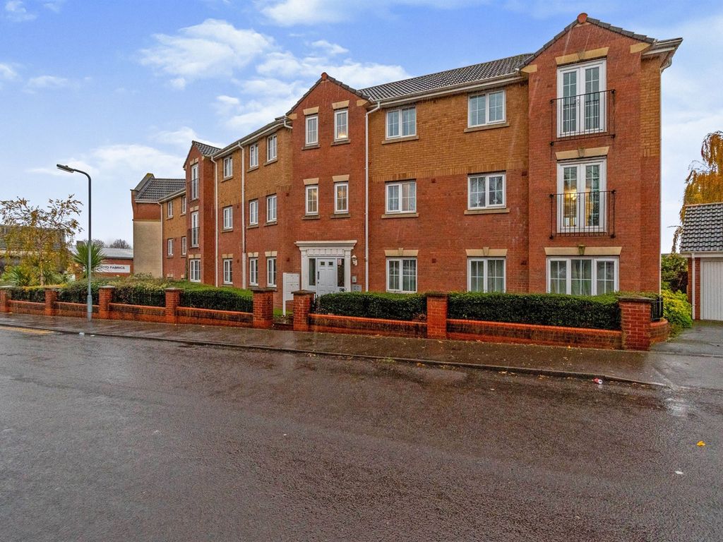 2 bed flat for sale in Elwell Street, Wednesbury WS10 Zoopla