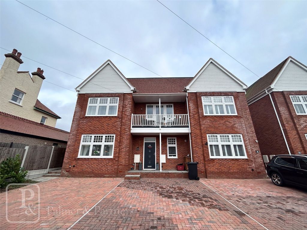 3 bed terraced house for sale in Nelson Road, ClactonOnSea, Essex