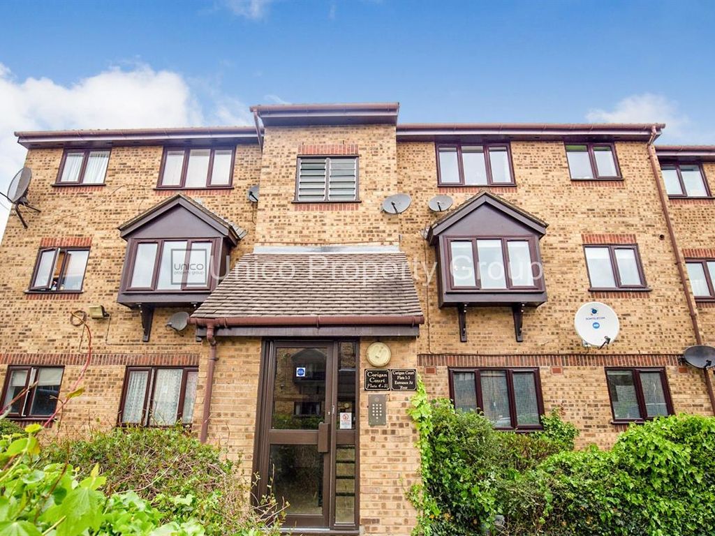 1 bed flat to rent in Corrigan Court, Brockway Close, London E11 Zoopla
