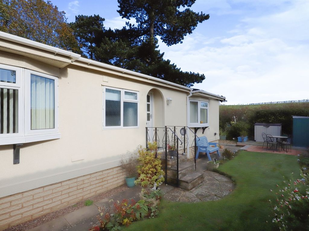 Pendeford Hall Lane, Bilbrook/ Coven, Wolverhampton WV9  