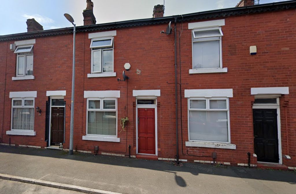 3 bed terraced house for sale in Oxford Street, Leigh WN7, £35,000 Zoopla