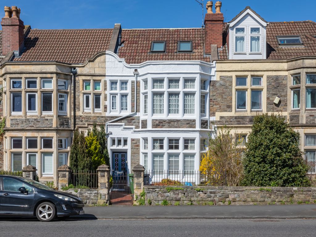 4 bed terraced house for sale in Fishponds Road, Fishponds, Bristol