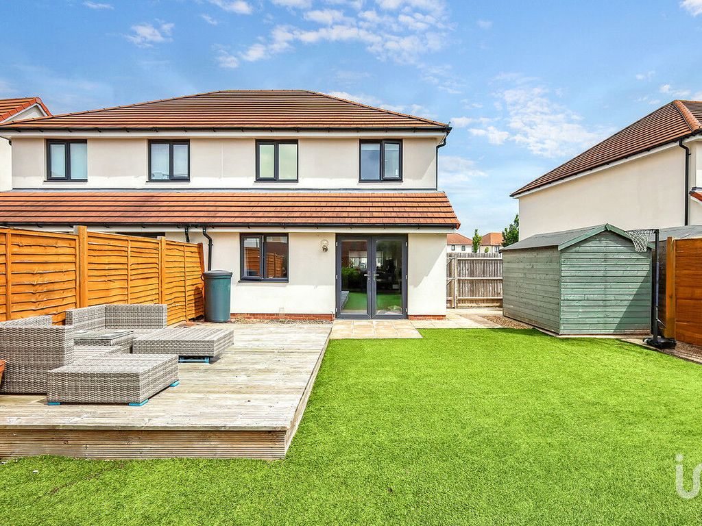 New home, 3 bed semidetached house for sale in Cole Avenue, Southend