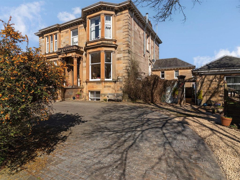 4 bed flat for sale in Newark Street, Greenock PA16 Zoopla