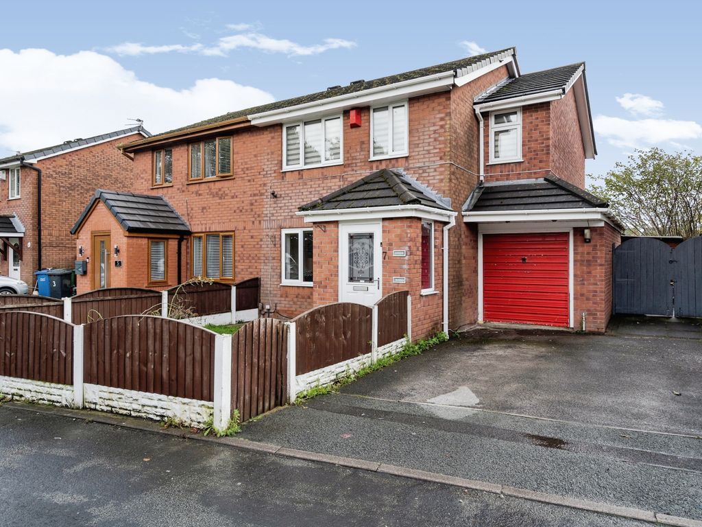 3 bed semidetached house for sale in Shakesphere Grove, Wigan WN3, £
