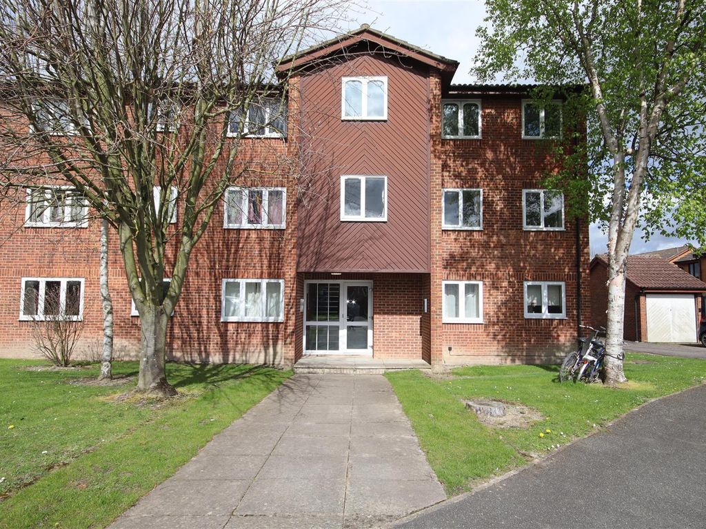 1 bed property to rent in Speedwell Close, Cherry Hinton, Cambridge CB1