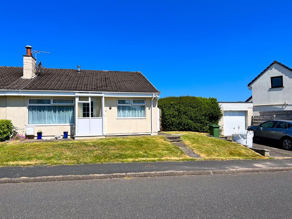 2 bed semidetached bungalow for sale in Birch Hill Crescent, Onchan