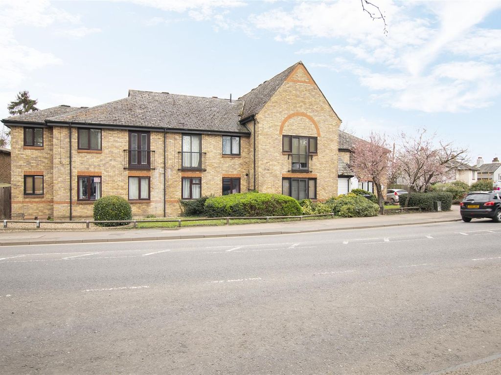 2 bed for sale in High Road, Wormley, Broxbourne EN10 Zoopla