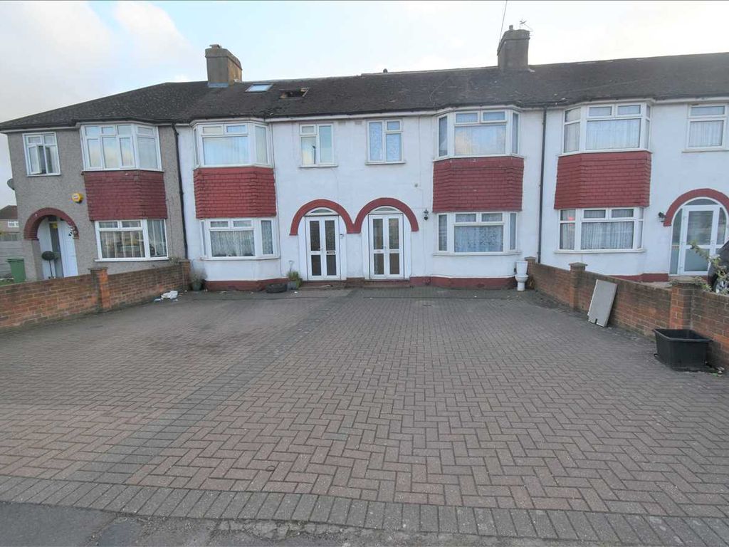 3 bed property for sale in Burnham Road, Dartford DA1 Zoopla