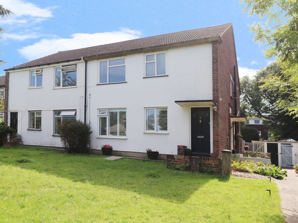 2 bed flat for sale in Croft Close, Chislehurst BR7, £295,000 Zoopla