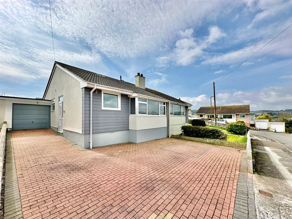 2 bed semidetached bungalow for sale in Windmill Close, Brixham TQ5, £