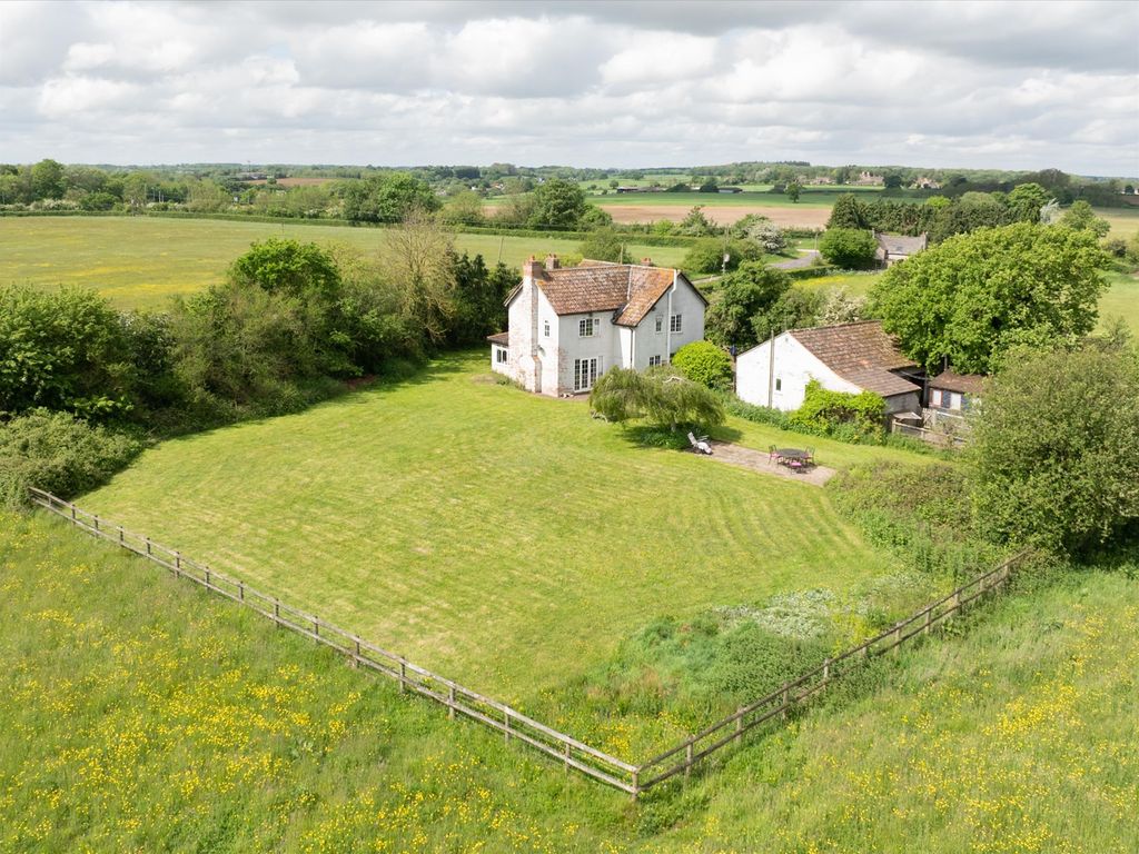 5 bed detached house for sale in Stanton St. Quintin, Chippenham
