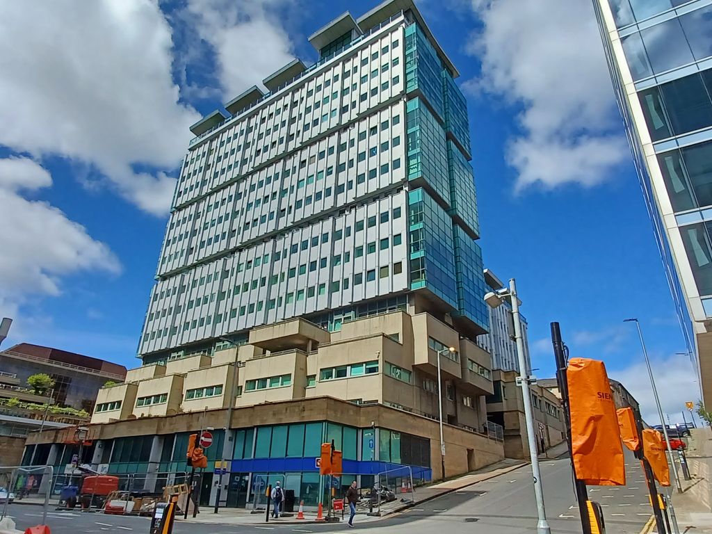 3 bed flat to rent in Bothwell Street, Glasgow G2 Zoopla