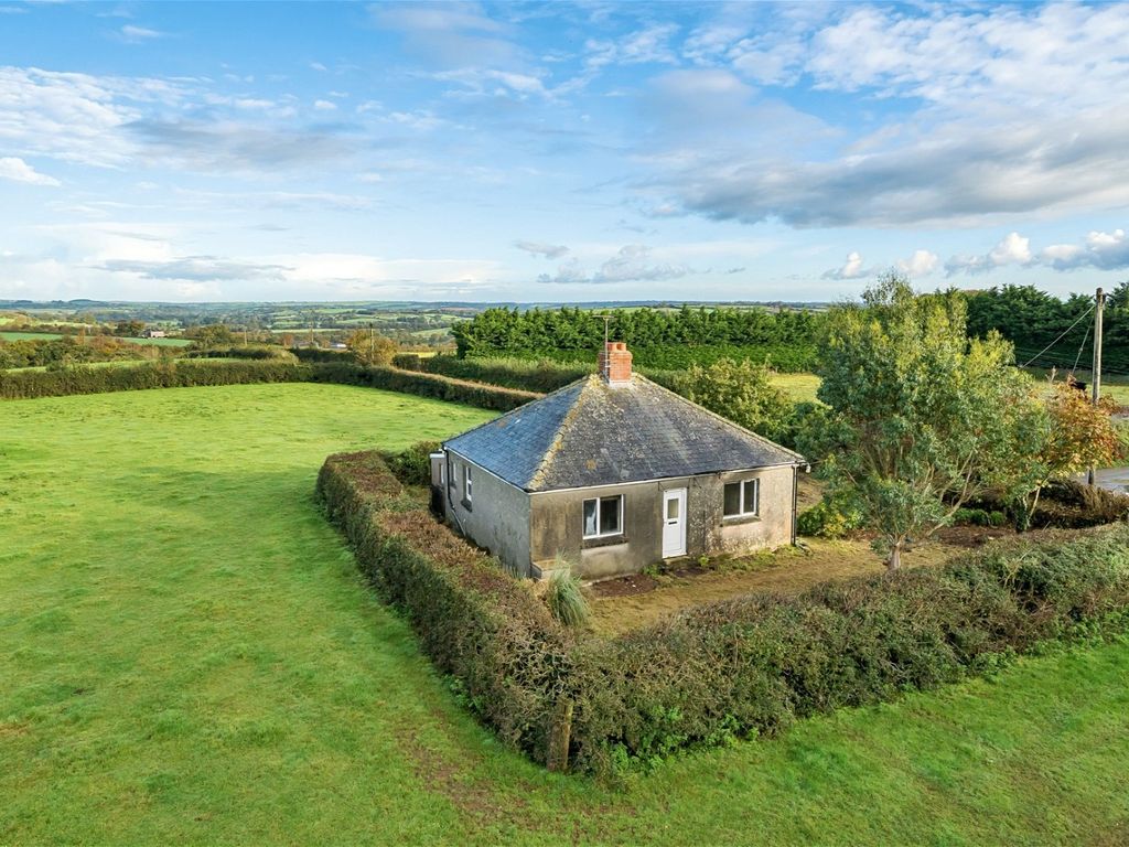 2 bed bungalow for sale in St. Stephens, Launceston PL15, £300,000 Zoopla