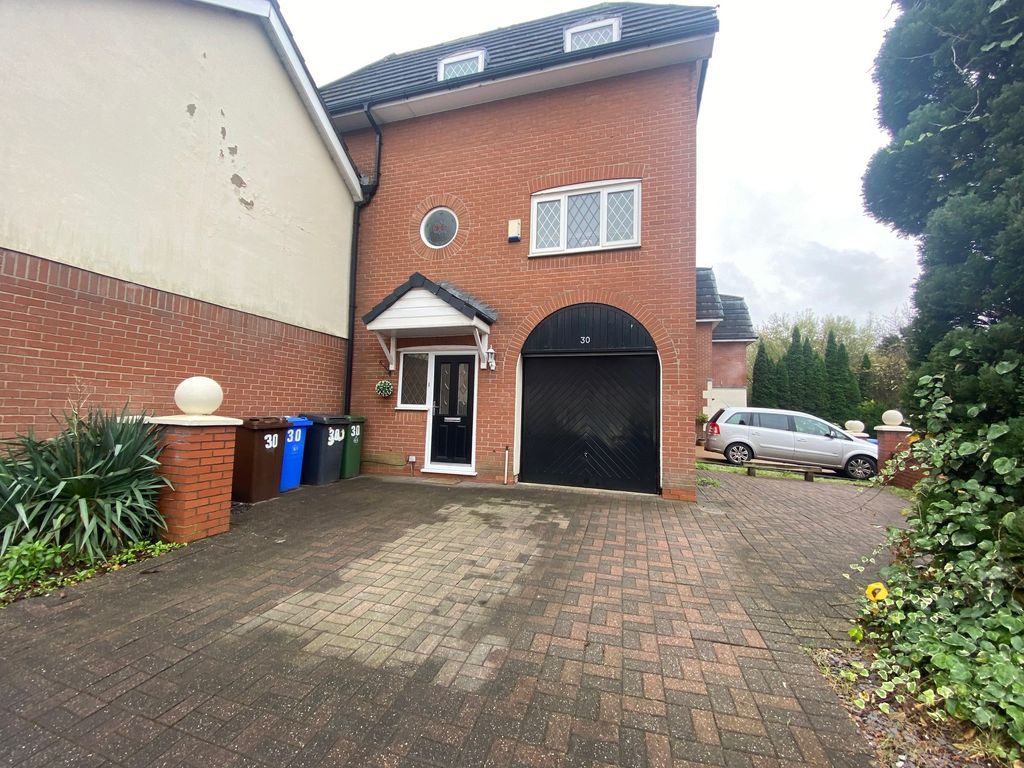 4 bed town house for sale in Danebank Mews, Denton, Manchester M34 Zoopla