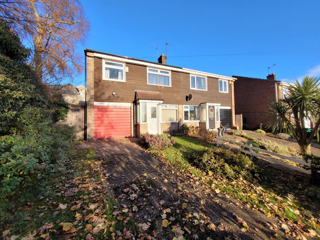 Sandyford Close, Nottingham NG6