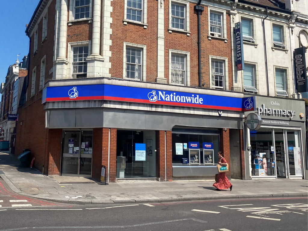 Retail premises to let in Prominent Corner Unit To Let, 152 Clapham