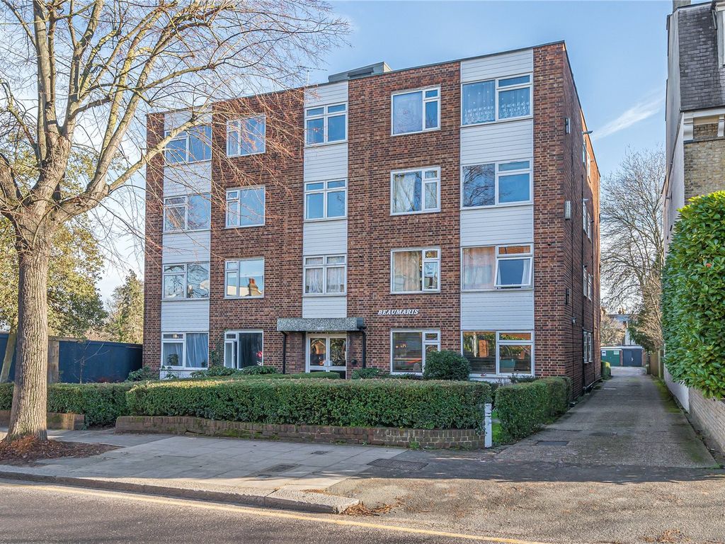 2 bed flat to rent in Beaumaris, Brownlow Road, London N11 Zoopla