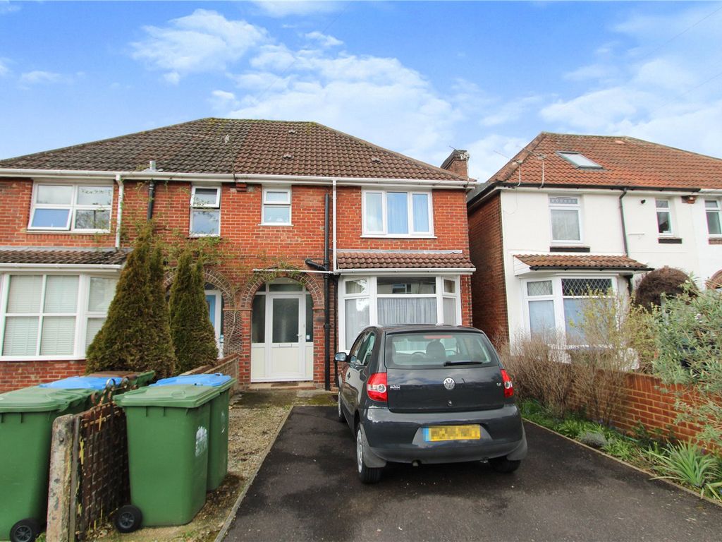 3 bed semidetached house for sale in Percy Road, Southampton B
