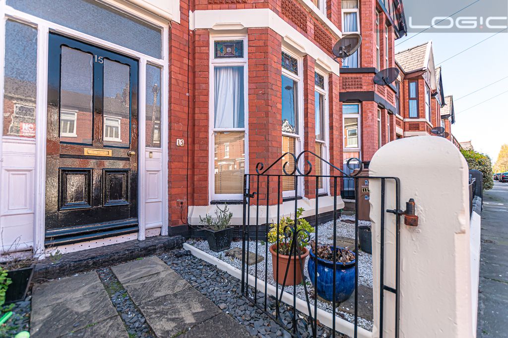 4 bed semidetached house for sale in Ashdale Road, Waterloo, Liverpool