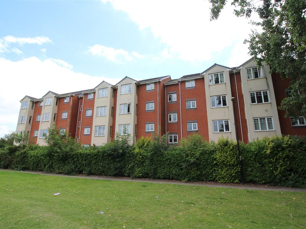 2 bed flat to rent in Rathbone Court, Stoney Stanton Road, Foleshill