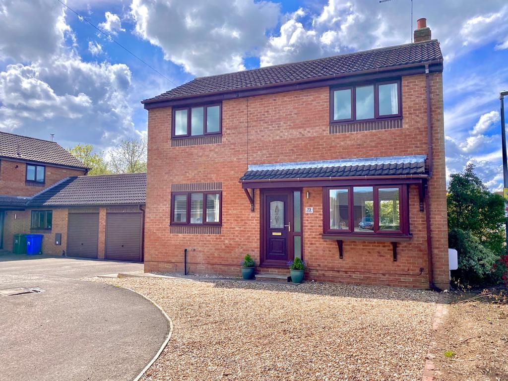 4 bed detached house to rent in South Parade, Leven, Beverley HU17 Zoopla