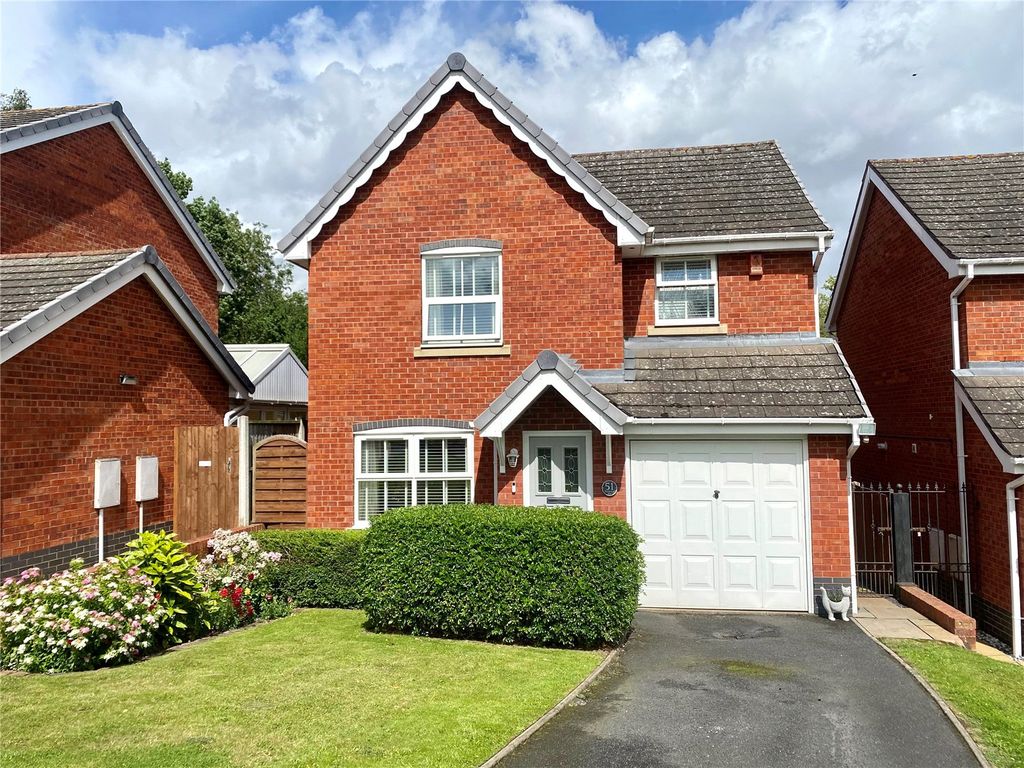 3 bed detached house for sale in Suffolk Way, Horsehay, Telford