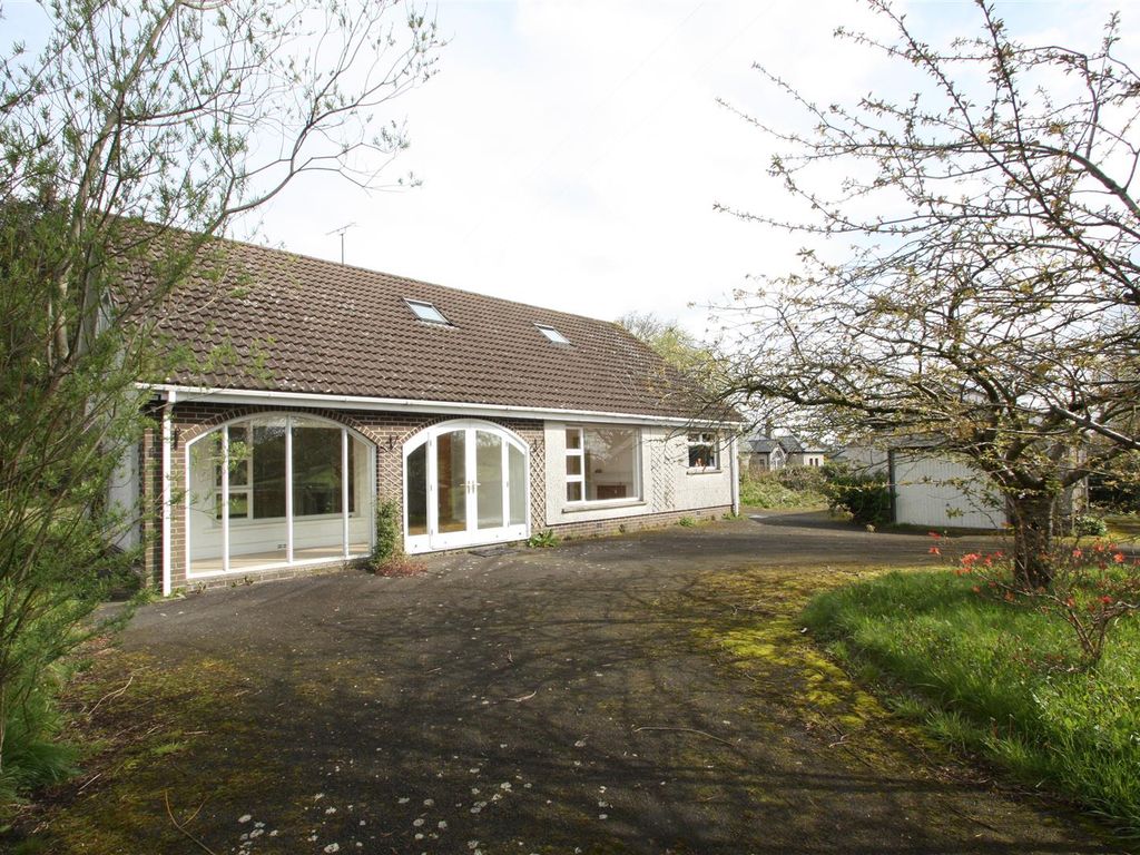 4 bed detached house for sale in Tannaghmore Road, Ballynahinch BT24