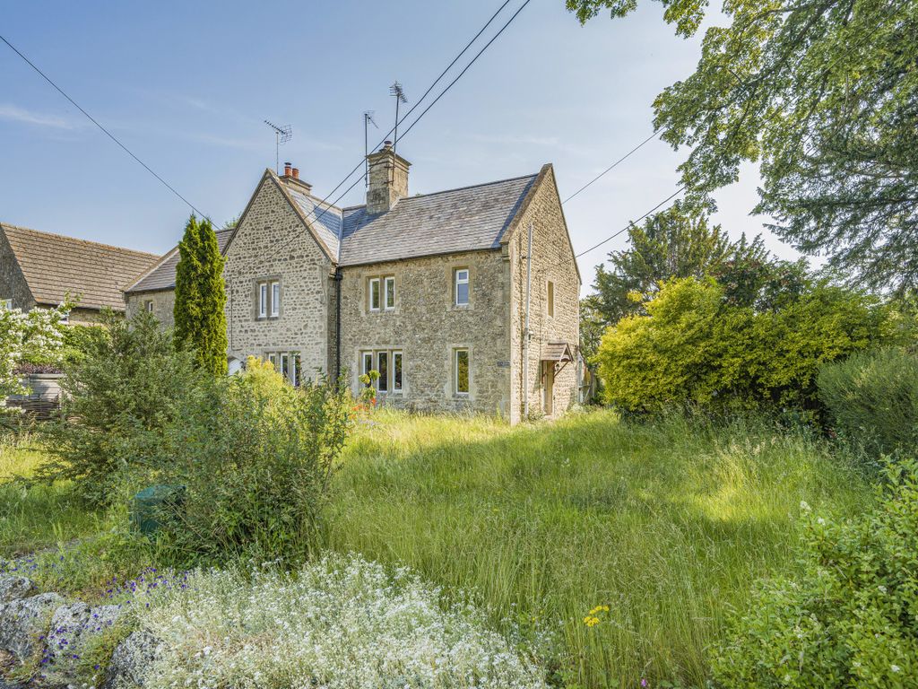 2 Bed End Terrace House For Sale In High Street Watchfield Swindon