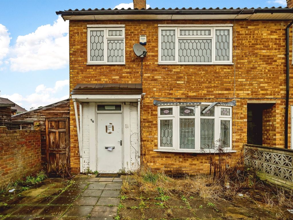 3 bed end terrace house for sale in Pemberton Road, Slough SL2, £