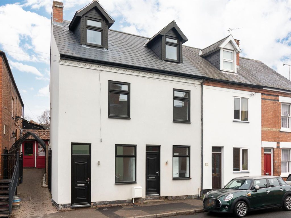 2 bed end terrace house for sale in Easthorpe Street, Ruddington