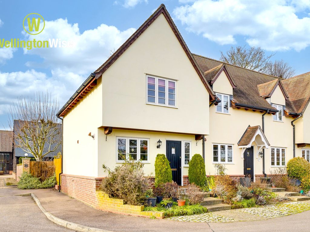 2 bed end terrace house for sale in The Maltings, Gamlingay, Sandy SG19