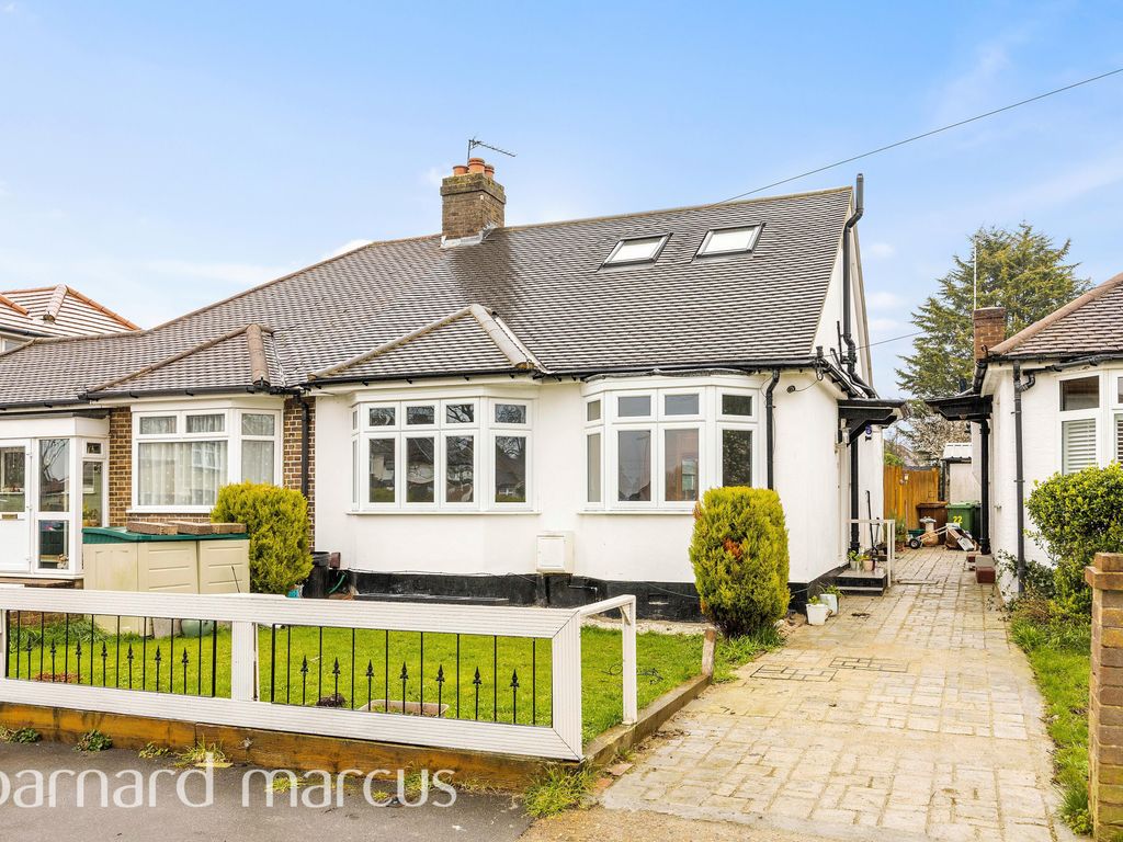 4 bed property to rent in Lakehurst Road, Ewell, Epsom KT19 Zoopla