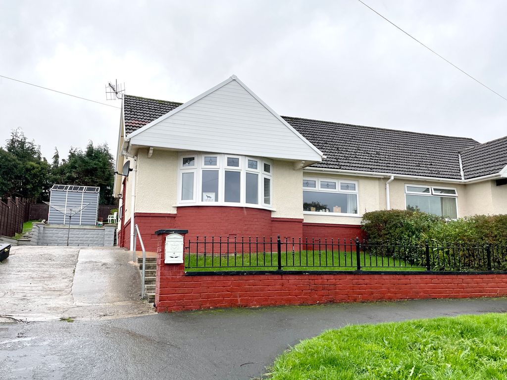 2 bed semidetached bungalow for sale in Six Bells Estate, Heolgerrig
