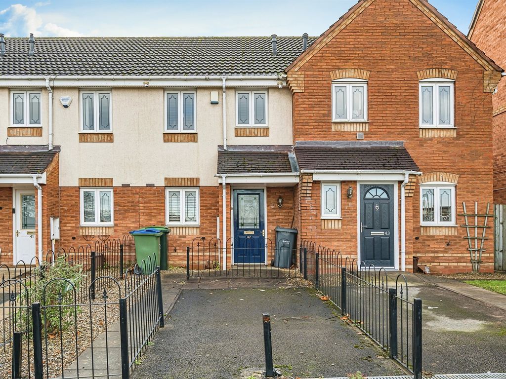 2 bed terraced house for sale in Ferguson Drive, Tipton DY4, £160,000